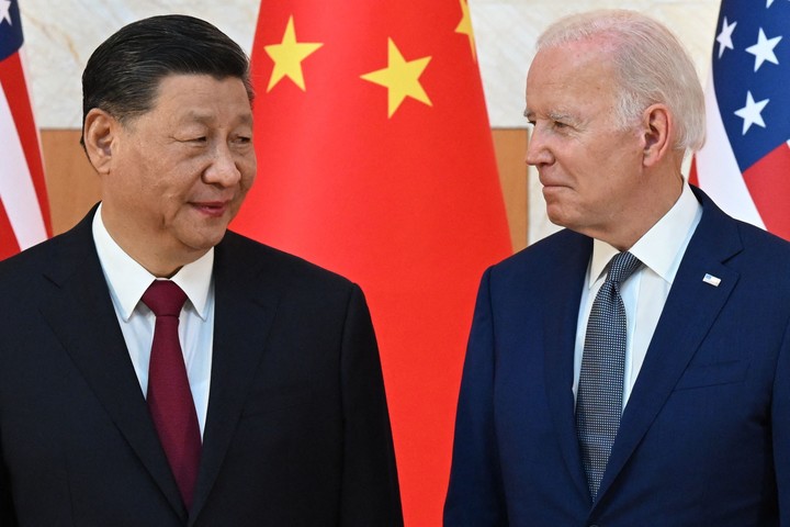 El presidente chino Xi Jinping fue se reunió en noviembre con Joe Biden en la cumbre del G20 en Bali, Indonesia. Foto: AFP